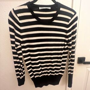Zara black and white stripped long sleeve top (M)